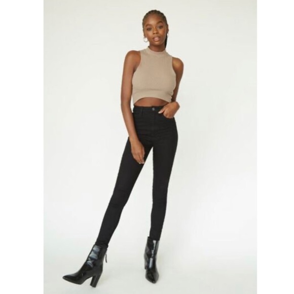 High Rise Jeans | Forever 21 - Picture 1 of 6